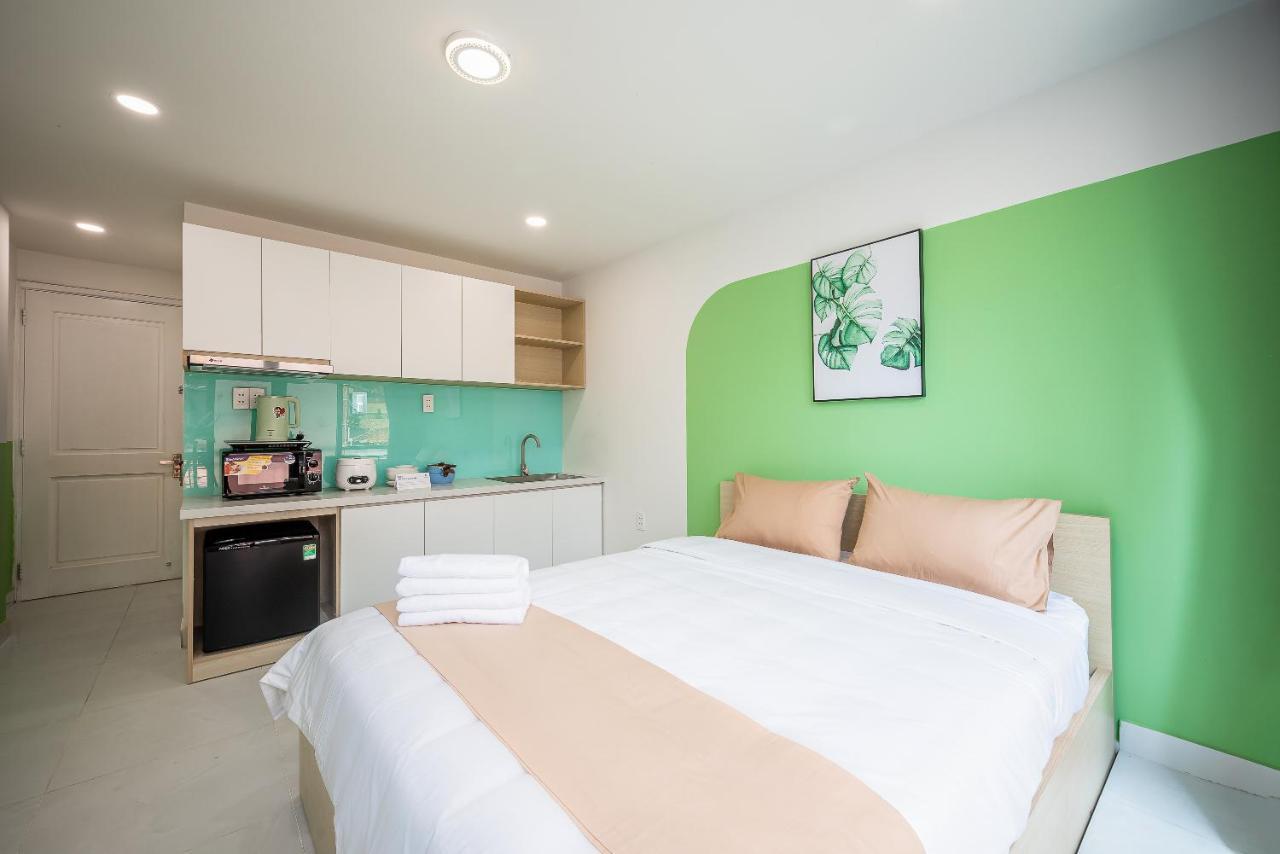 Cozrum Homes - Coraline House Хошимин Экстерьер фото